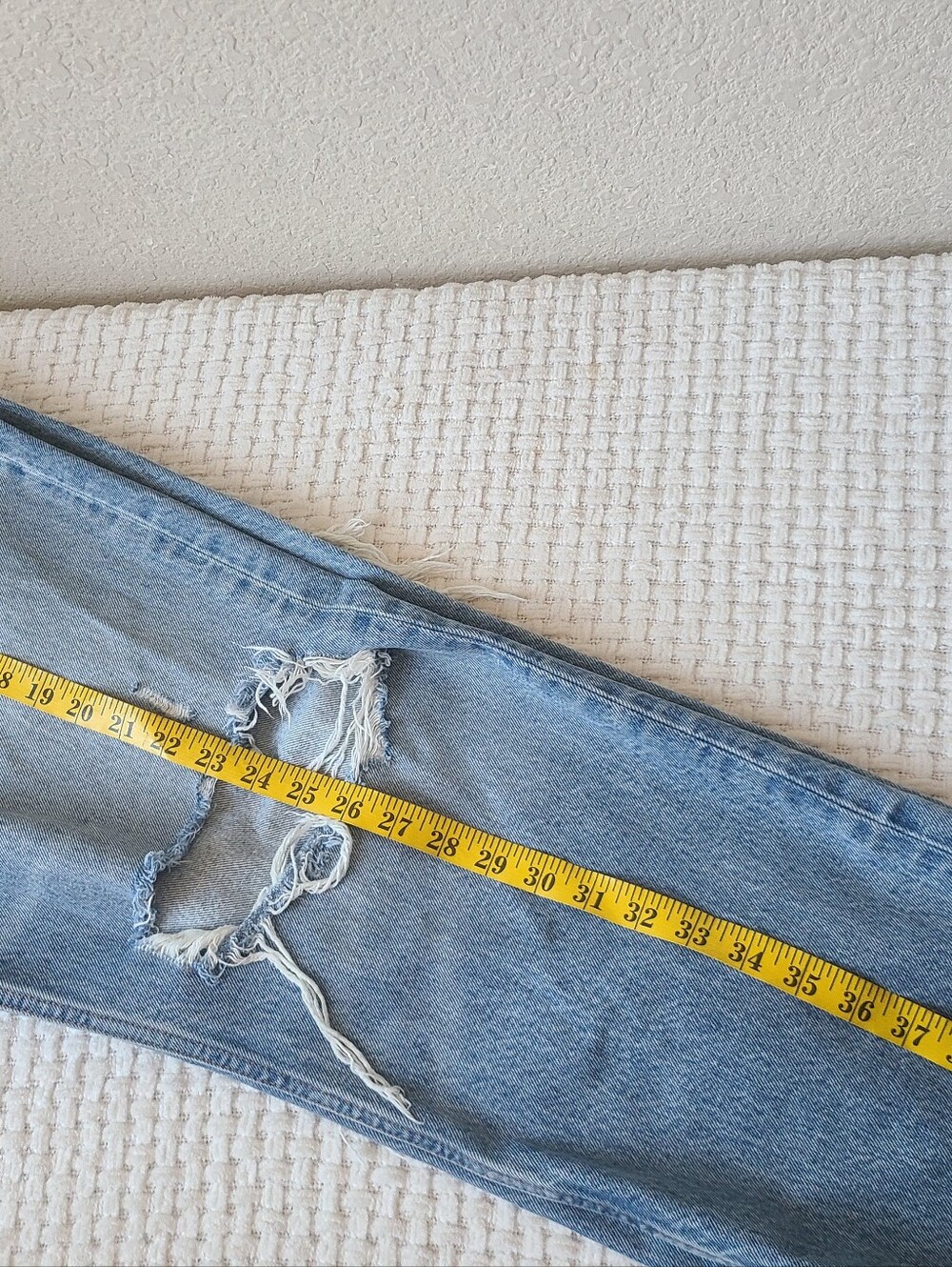 Re/Done 90s Crop Low Slung Jeans Women's Size 31 - Picture 10 of 16